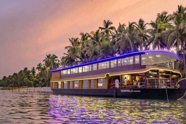 best-house-boat