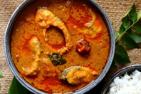 CHETTINAD_SURA_MEEN_KUZHAMBU__SHARK_FISH_CURRY-1170x600